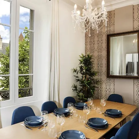 La Chouette Apartment *